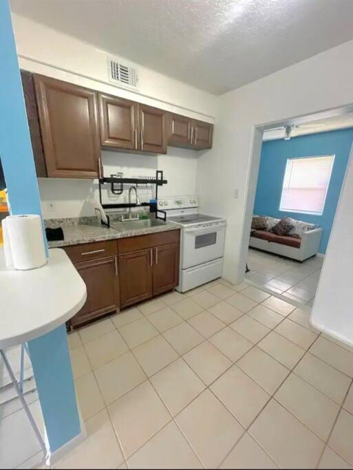 Entire Home By Siesta Key/Closed To Downtown Sarasota Ngoại thất bức ảnh